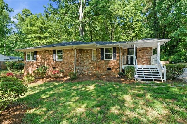 2109 Shady Lane, Tucker, GA 30084
