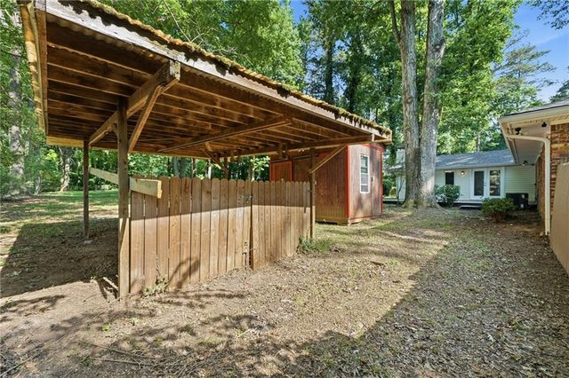 2109 Shady Lane, Tucker, GA 30084
