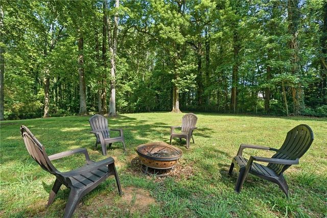 2109 Shady Lane, Tucker, GA 30084