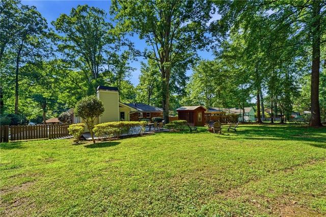 2109 Shady Lane, Tucker, GA 30084