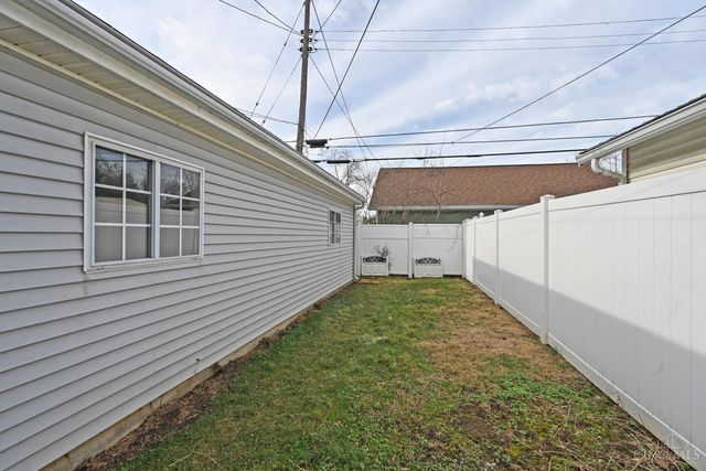 1631 Emmons Avenue, Dayton, OH 45410