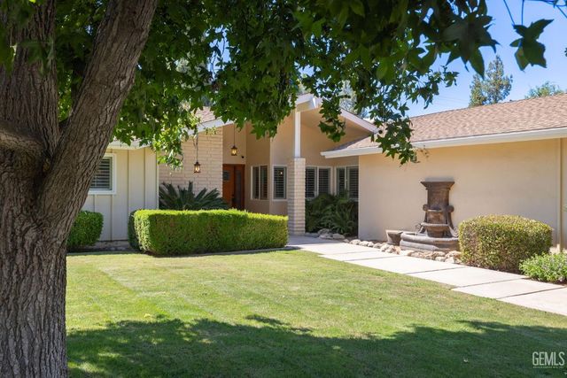 601 Vista Verde Way, Bakersfield, CA 93309