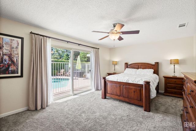 601 Vista Verde Way, Bakersfield, CA 93309