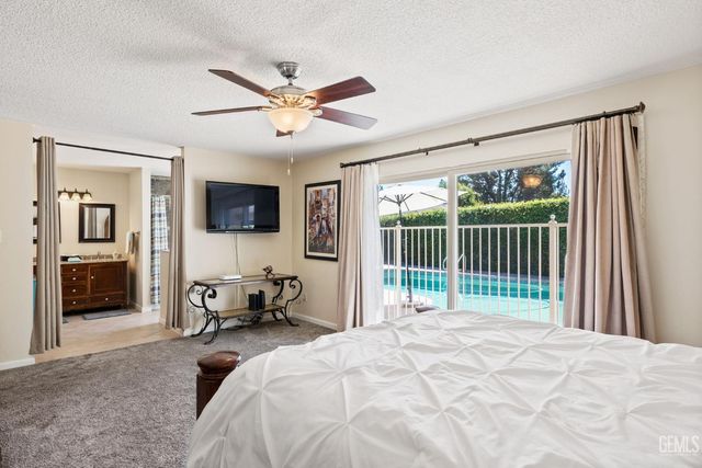 601 Vista Verde Way, Bakersfield, CA 93309