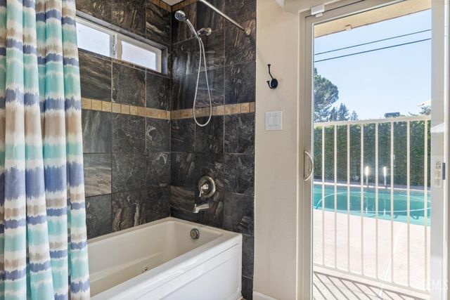 601 Vista Verde Way, Bakersfield, CA 93309