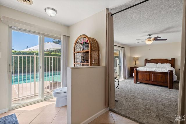 601 Vista Verde Way, Bakersfield, CA 93309