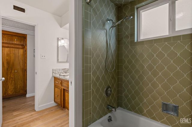 601 Vista Verde Way, Bakersfield, CA 93309