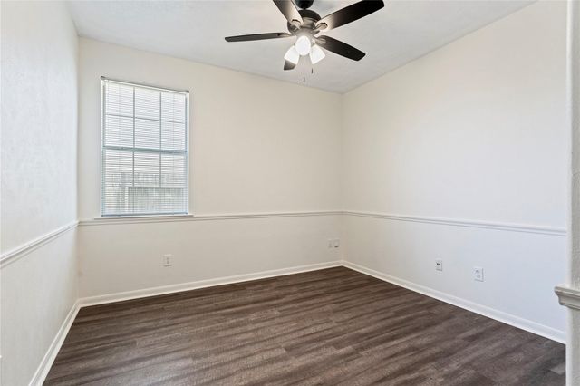 1602 Winston Homestead Drive, Richmond, TX 77406