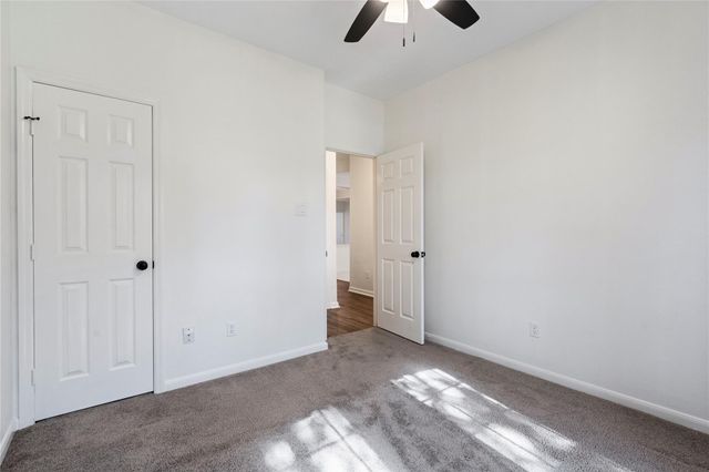 1602 Winston Homestead Drive, Richmond, TX 77406