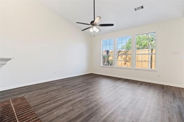 1602 Winston Homestead Drive, Richmond, TX 77406