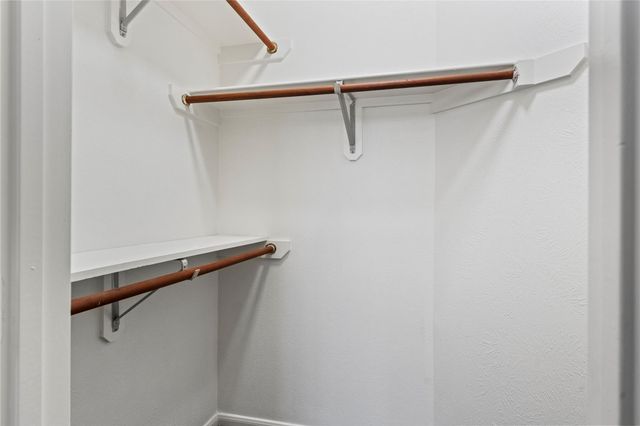 1602 Winston Homestead Drive, Richmond, TX 77406