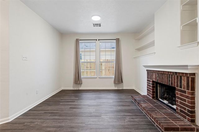 1602 Winston Homestead Drive, Richmond, TX 77406