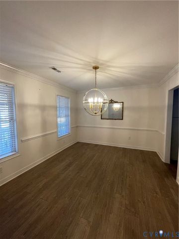 8304 Elizabeth Ann Dr, Hanover, VA 23111