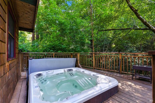 7395 Sir Francis Drake Blvd, Lagunitas, CA 94938