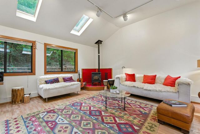 7395 Sir Francis Drake Blvd, Lagunitas, CA 94938