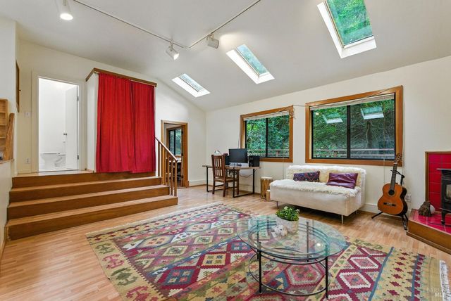 7395 Sir Francis Drake Blvd, Lagunitas, CA 94938