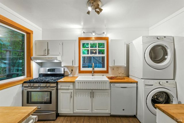 7395 Sir Francis Drake Blvd, Lagunitas, CA 94938