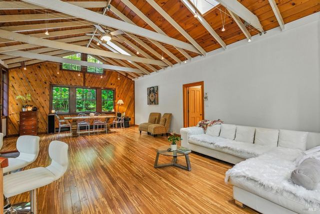 7395 Sir Francis Drake Blvd, Lagunitas, CA 94938