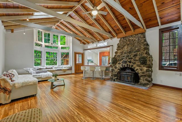 7395 Sir Francis Drake Blvd, Lagunitas, CA 94938