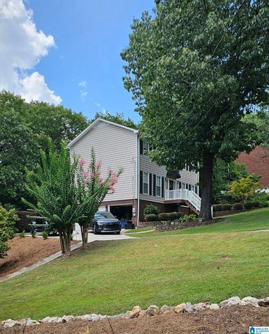 1407 E WHIRLAWAY, Helena, AL 35080