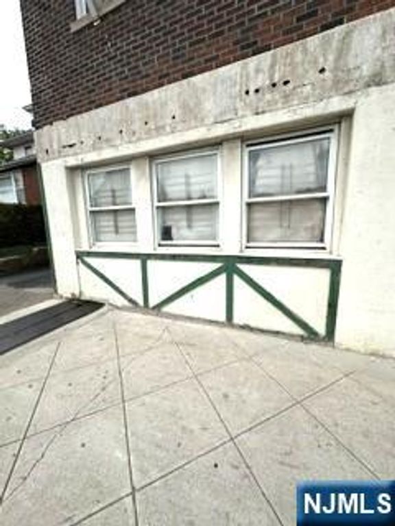 398-400 Centre Street, Nutley, NJ 07110