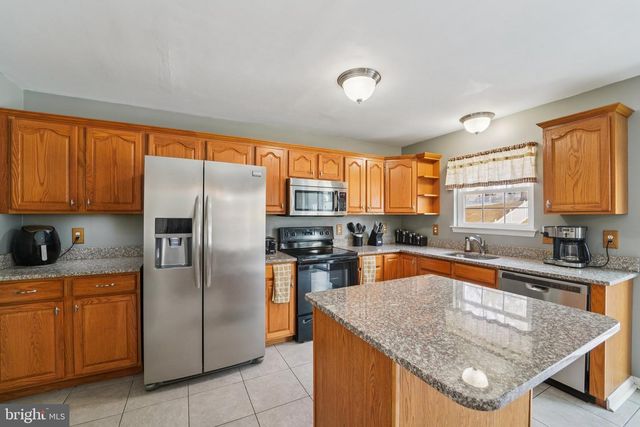 1005 GULLO RD, New Windsor, MD 21776