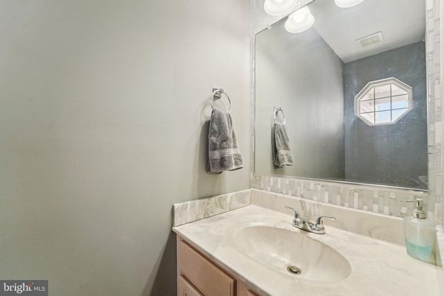 1005 GULLO RD, New Windsor, MD 21776