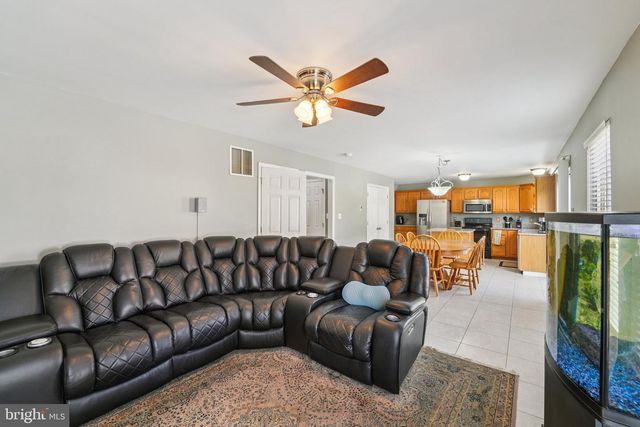 1005 GULLO RD, New Windsor, MD 21776