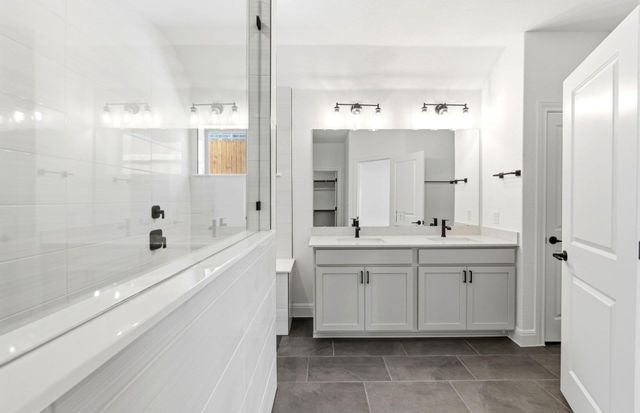 7009 Cliff Rose DR, Spicewood, TX 78669