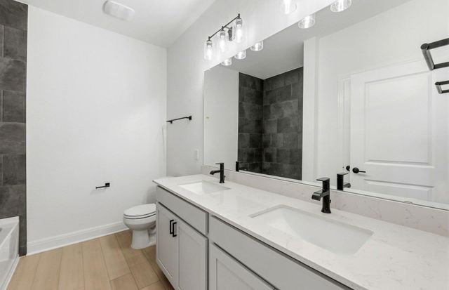 7009 Cliff Rose DR, Spicewood, TX 78669