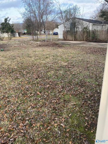 2020 NE Dellbrook Drive, Huntsville, AL 35811