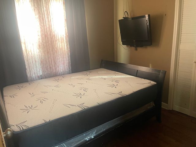 2213 S Oakley Avenue, Chicago, IL 60608