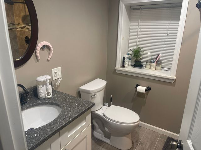 2213 S Oakley Avenue, Chicago, IL 60608