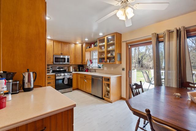 2130 Kalarama Avenue, Portage City, MI 49024