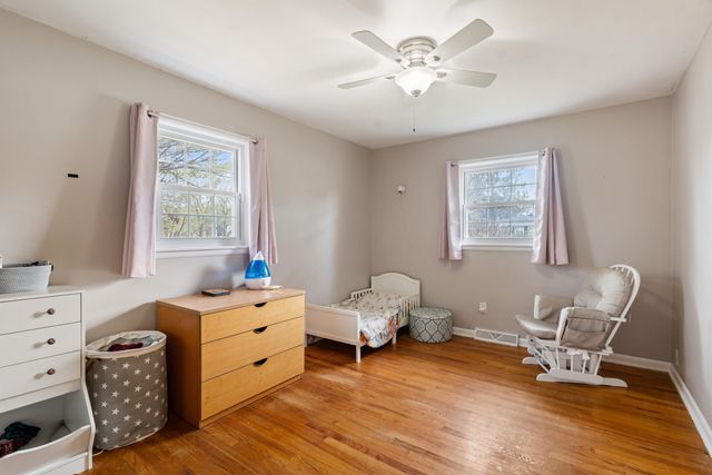 2130 Kalarama Avenue, Portage City, MI 49024