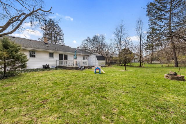 2130 Kalarama Avenue, Portage City, MI 49024