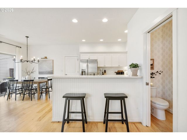 16788 Sw ROMEO Ter, Portland, OR 97224