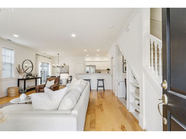 16788 Sw ROMEO Ter, Portland, OR 97224