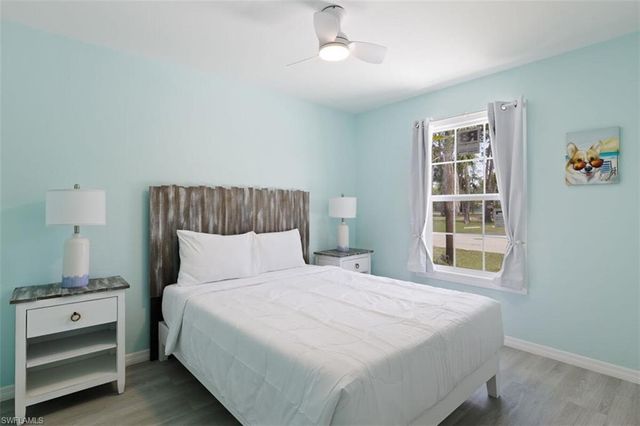 27870-27872 Vermont ST, Bonita Springs, FL 34135