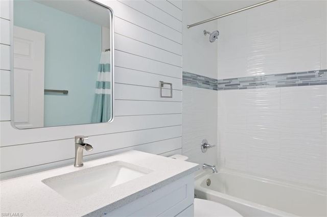 27870-27872 Vermont ST, Bonita Springs, FL 34135