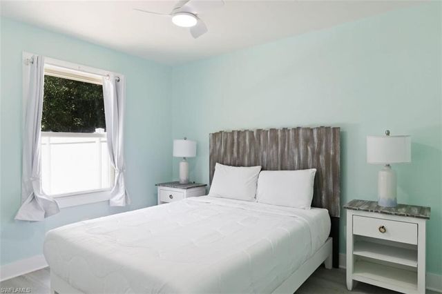 27870-27872 Vermont ST, Bonita Springs, FL 34135