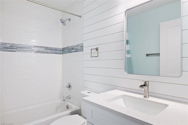 27870-27872 Vermont ST, Bonita Springs, FL 34135