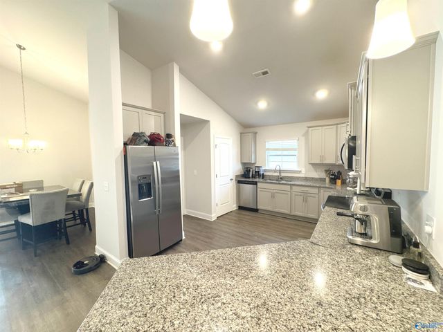 14228 Wildflower Drive, Harvest, AL 35749