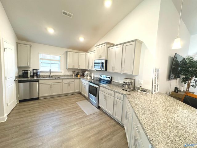 14228 Wildflower Drive, Harvest, AL 35749