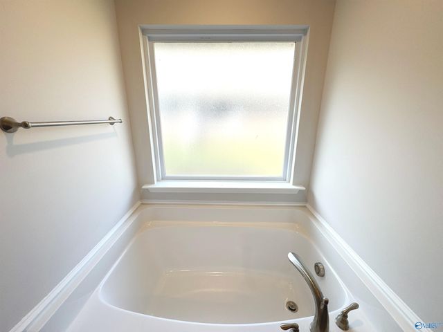 14228 Wildflower Drive, Harvest, AL 35749