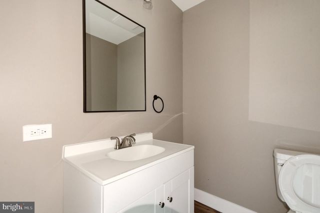 318 S MAIN ST, Elmer, NJ 08318