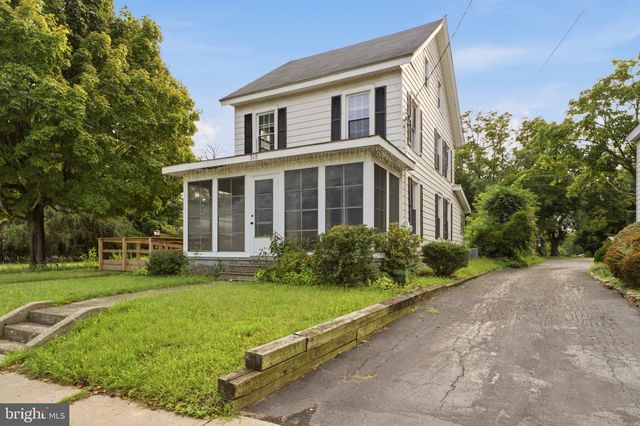 318 S MAIN ST, Elmer, NJ 08318