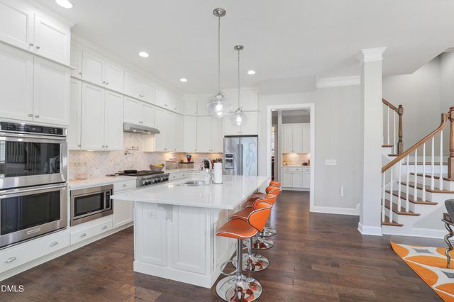 4608 Sunset Fairways Drive, Apex, NC 27539