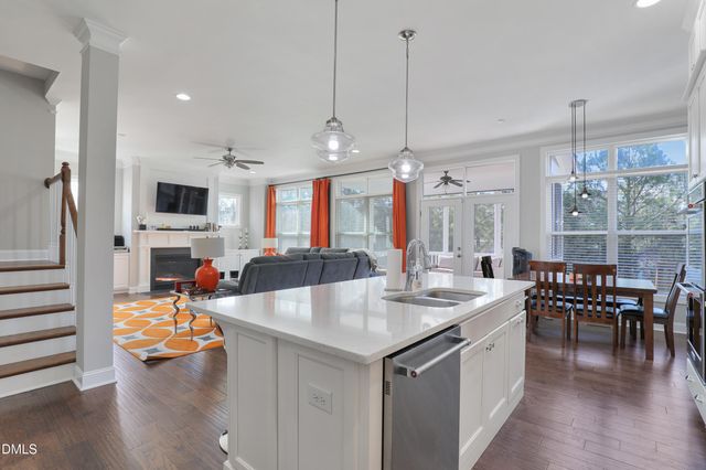 4608 Sunset Fairways Drive, Apex, NC 27539