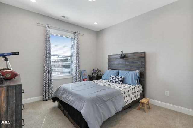 4608 Sunset Fairways Drive, Apex, NC 27539